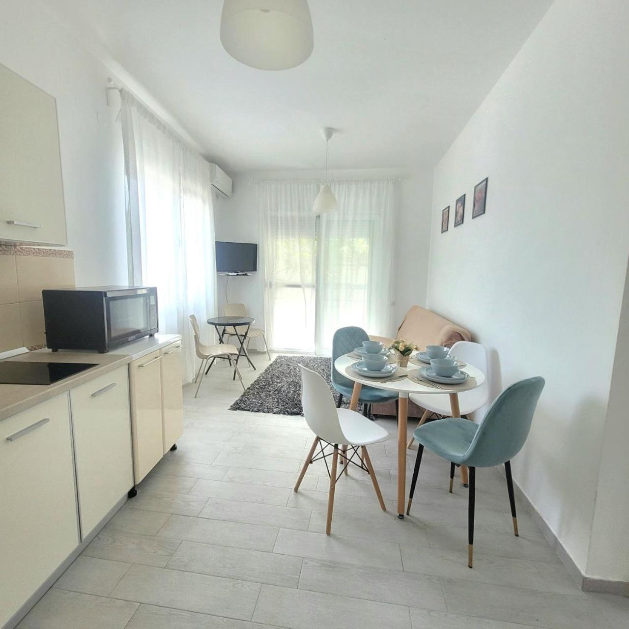 Kamelija Lux Apartment Thenovici Exterior photo