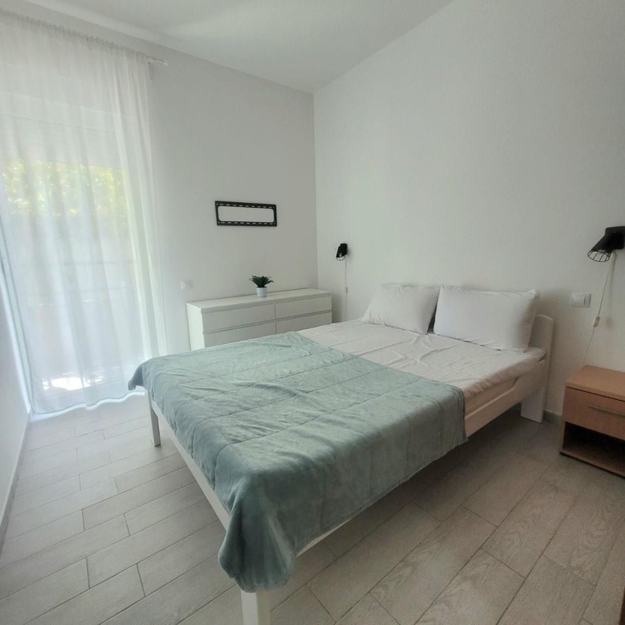 Kamelija Lux Apartment Thenovici Exterior photo